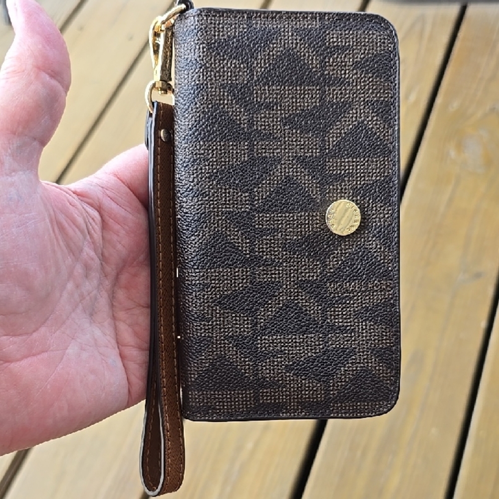 MK Phone Case, Wristlet & Brown Patterned Wristlet Wallet